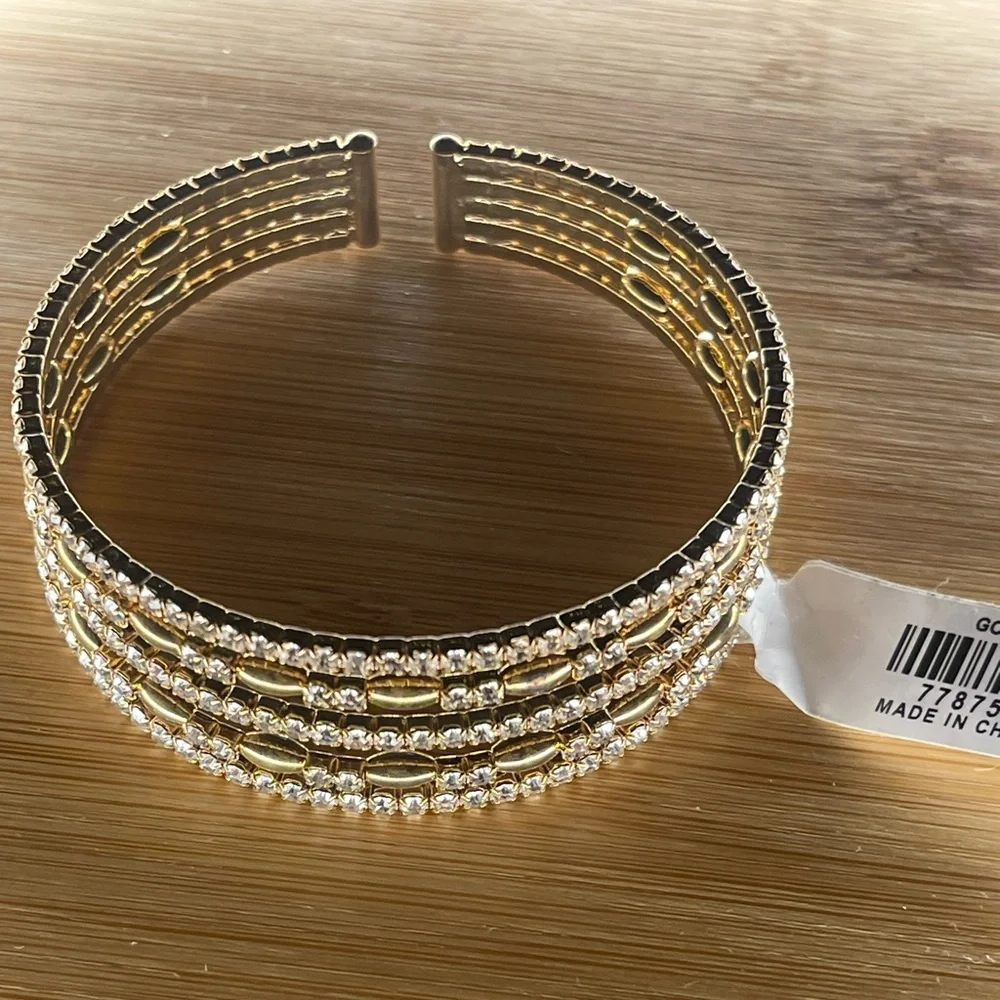 Elegant Gold and Silver Cuff Bracelet - Picture 2 of 12